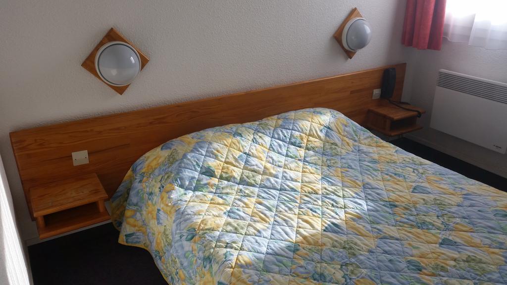 Hotel Noctuel Rambouillet Room photo